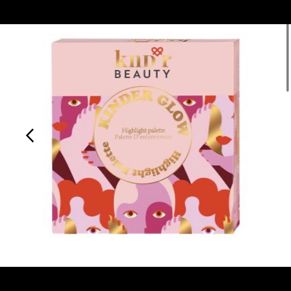 KNDR BEAUTY
KINDER Glow Highlighting Palette